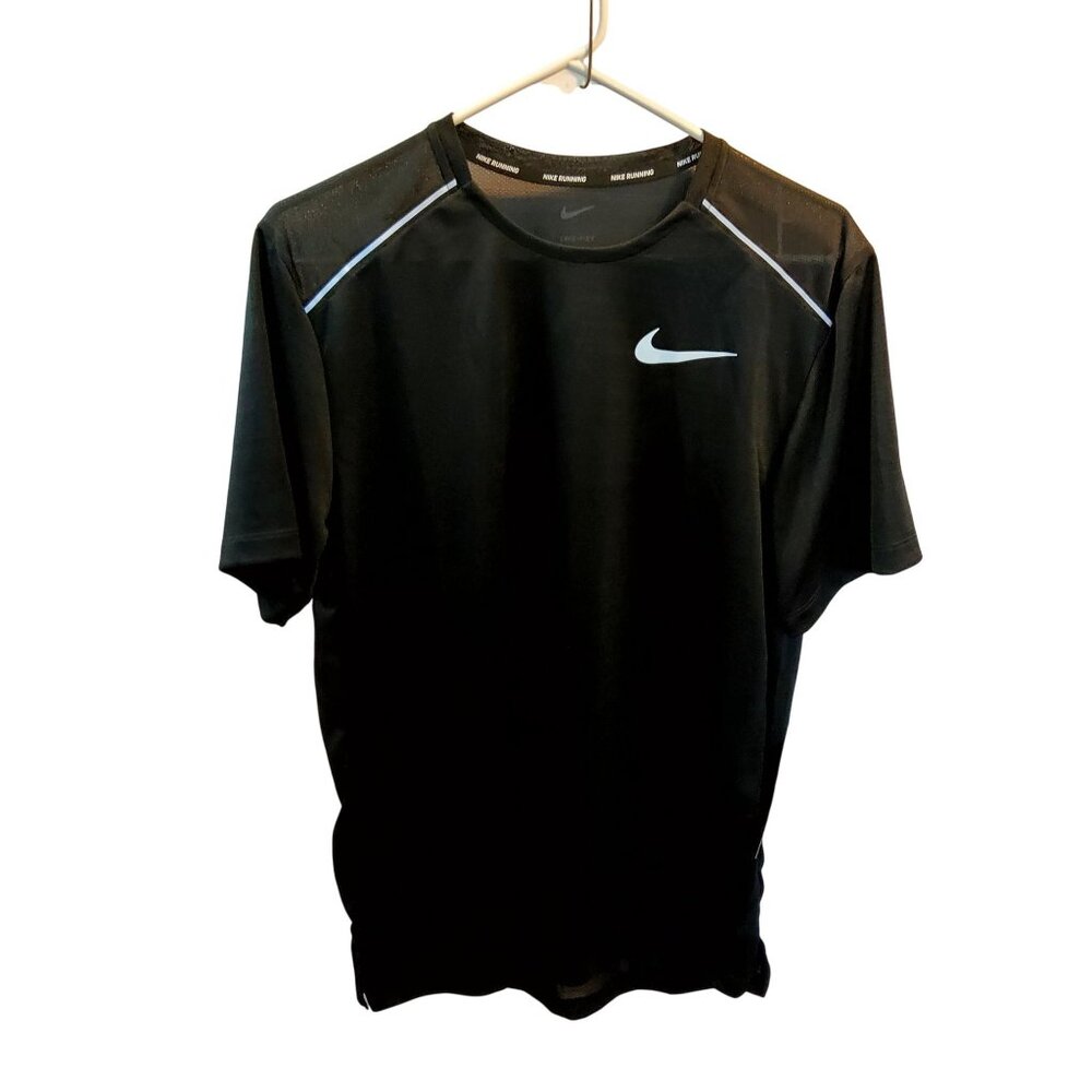 Nike Mens Crew neck design  Short sleeves   Dri-FIT Running T-Shirt Black Size M